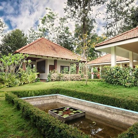 The Windflower Resort & Spa, Vythiri Ваянад Экстерьер фото
